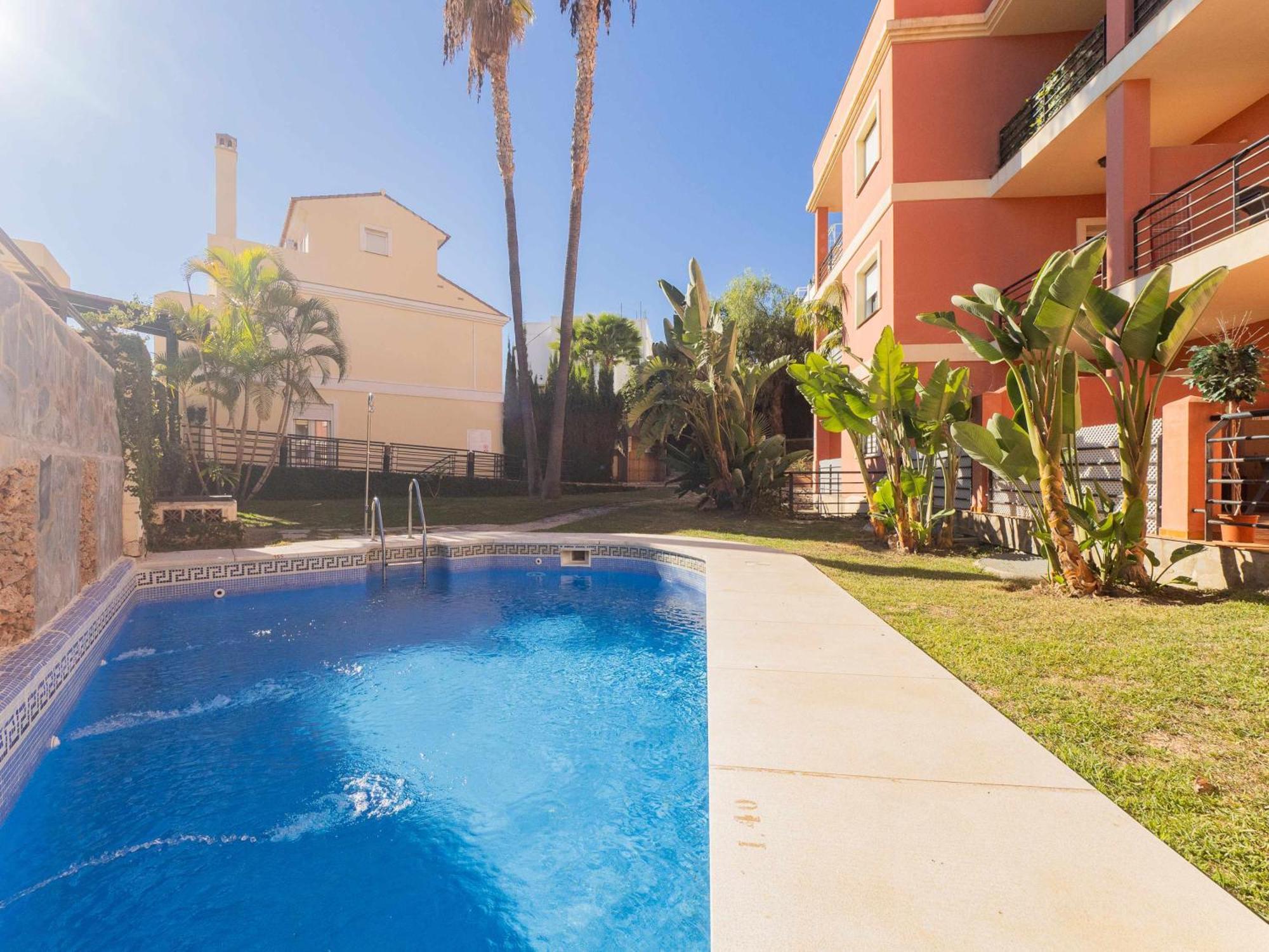 Apartamento Nuevo Con Piscina Y Parking En La Playa Torre de Benagalbon Exterior foto